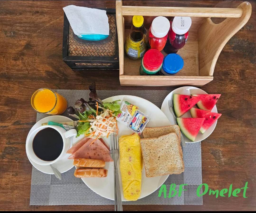 Chiang Mai Waroros Boutique Hotel Екстериор снимка
